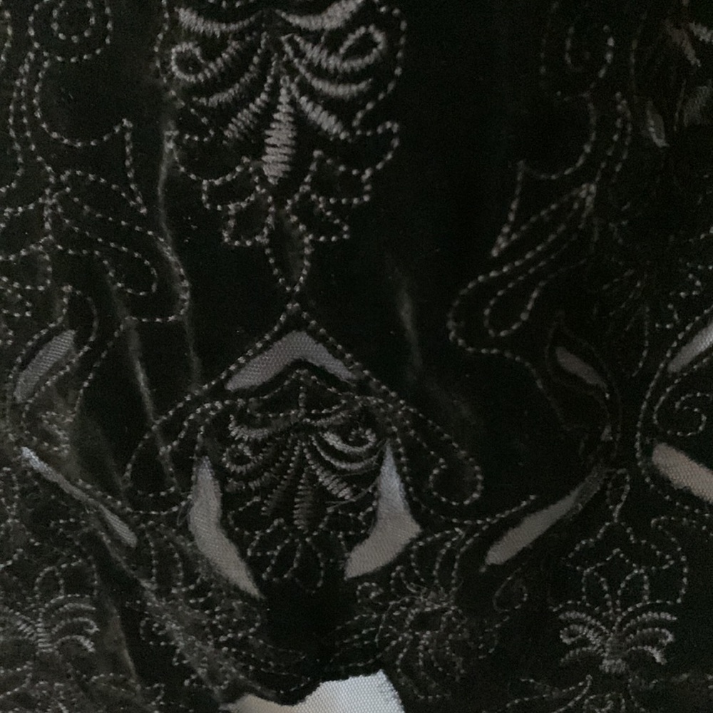 Tahari crushed black crushed velvet cocktail dress size 2 - Picture 6 of 10